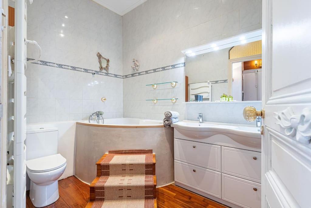 Risso - Comfortable 3 Bedrooms With Balcony Nisa Exterior foto